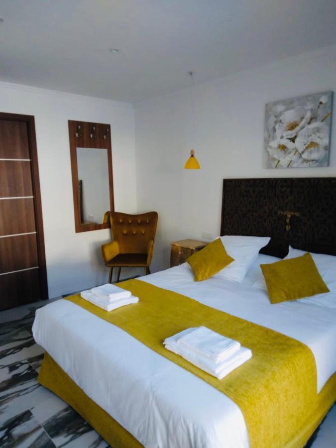 A Casa Di Jo Bed & Breakfast Calenzana Ngoại thất bức ảnh